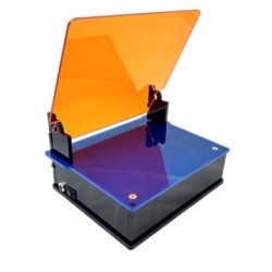 blueBox™ Pro Transilluminator with Imaging Hood